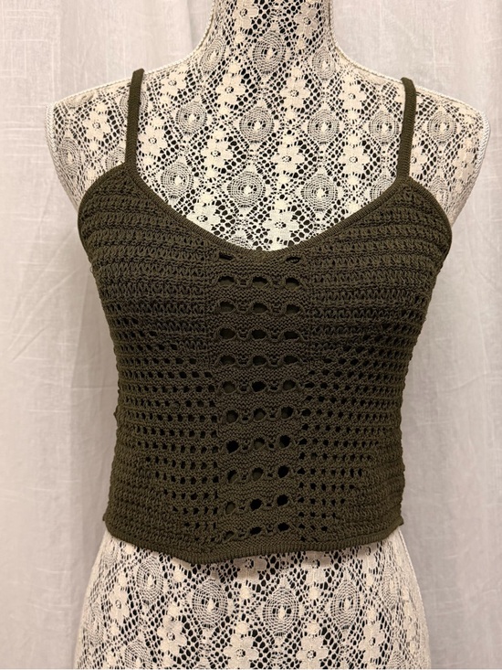 Express Tops - 3/$20 🌺 Express Crochet Tank